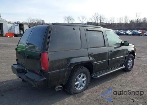 2000 GMC Yukon Denali из США, поврежденный, VIN 1GKEK63R8YR229812